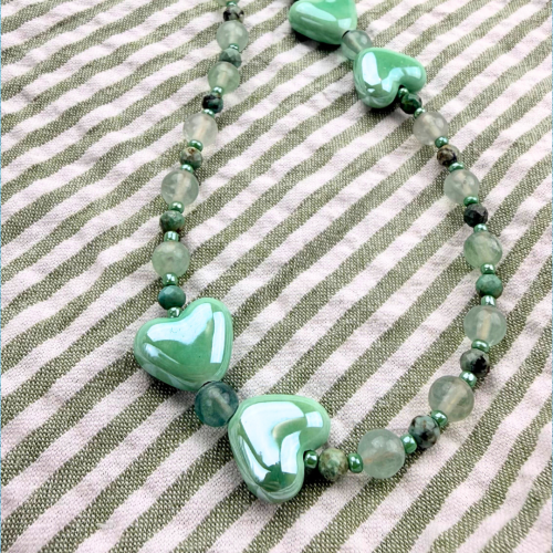 Brelok „Zielona Kokardka”.png