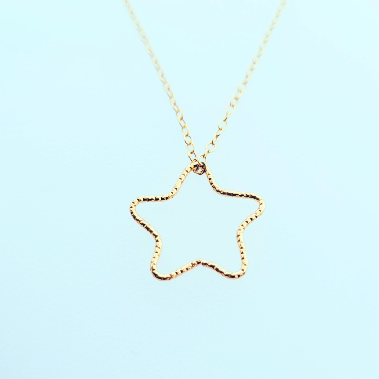 Pozłacany Naszyjnik Gwiazdka.png