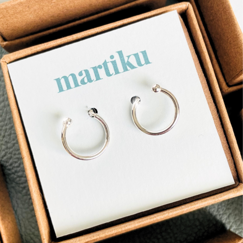 Srebrne 925 Kolczyki Koła asymetryczne.png