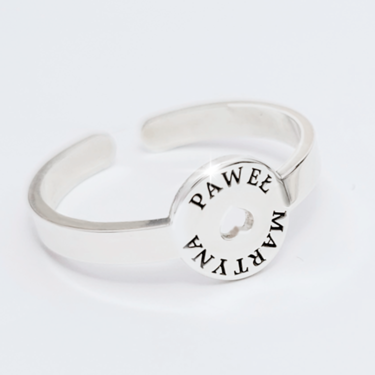 Pierścionek Love - Delikatny Wyraz Miłości i Uczucia.png