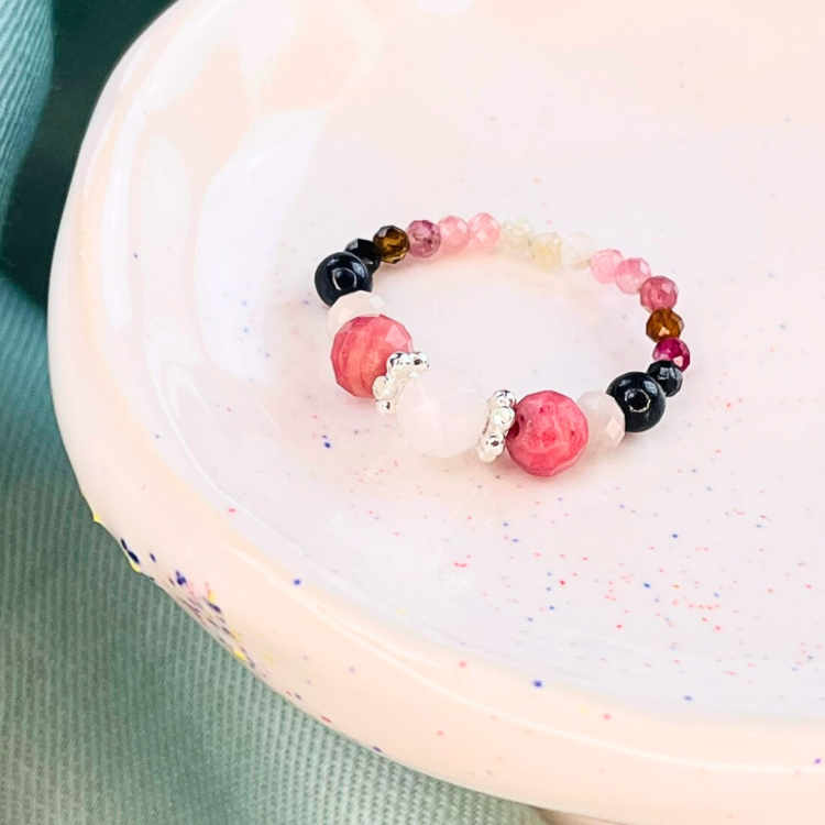 Pierścionek Waga - miłość, równowaga i estetyka.png